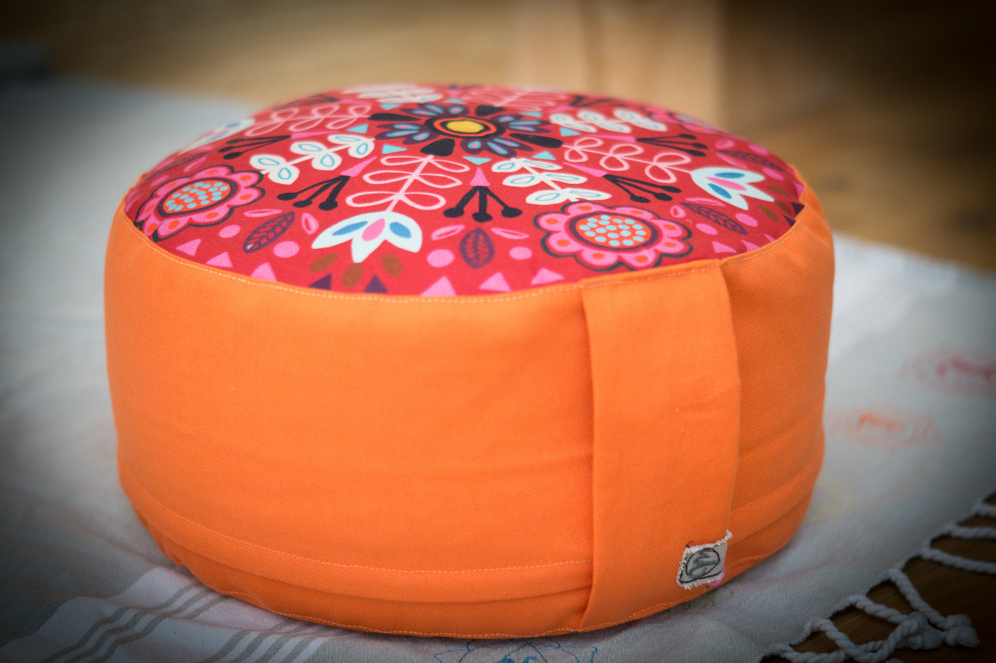 Meditationskissen Mandala orange rot rosa