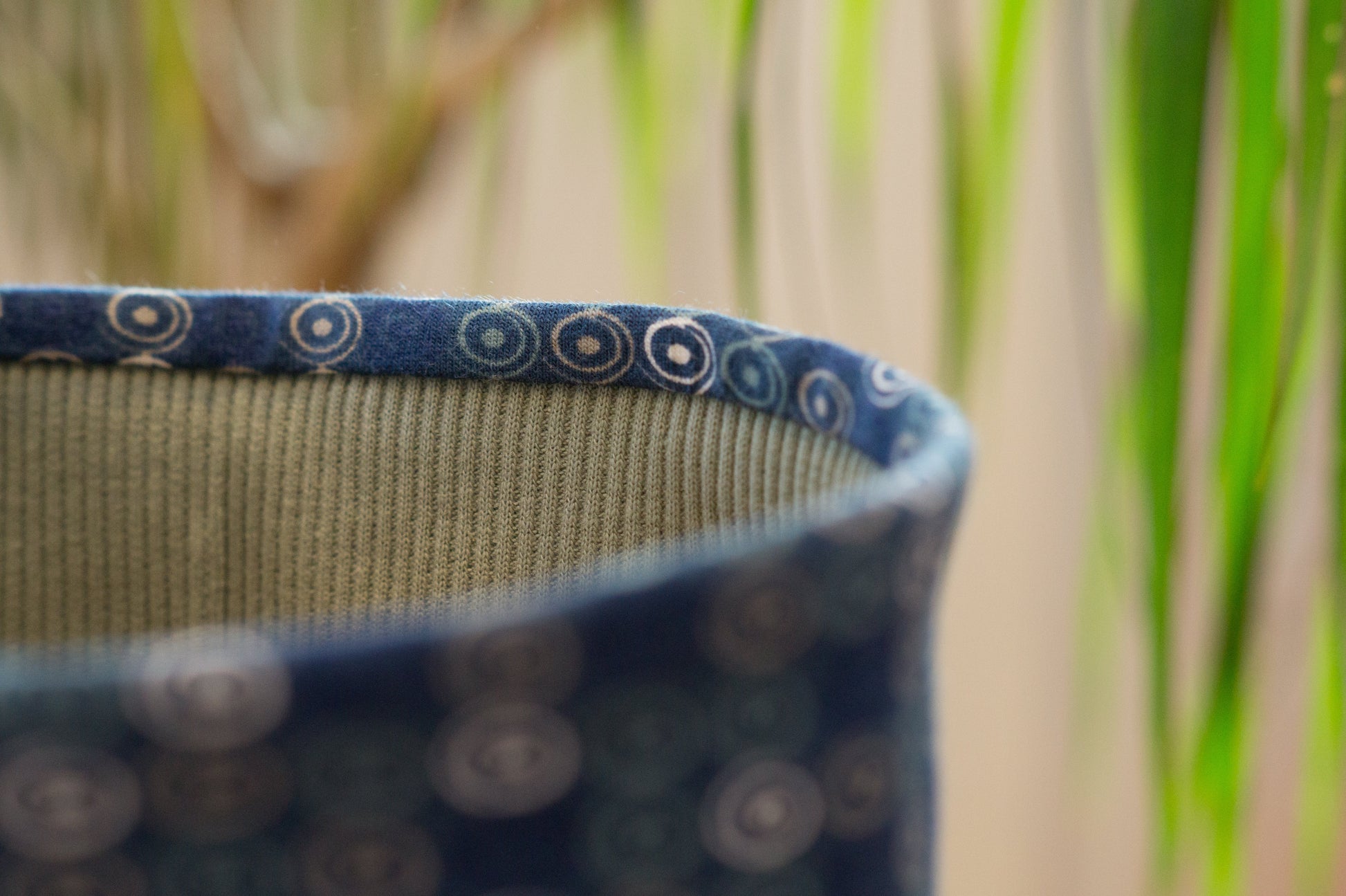 Stirnband Kringel blau Punkte Damen Feinripp