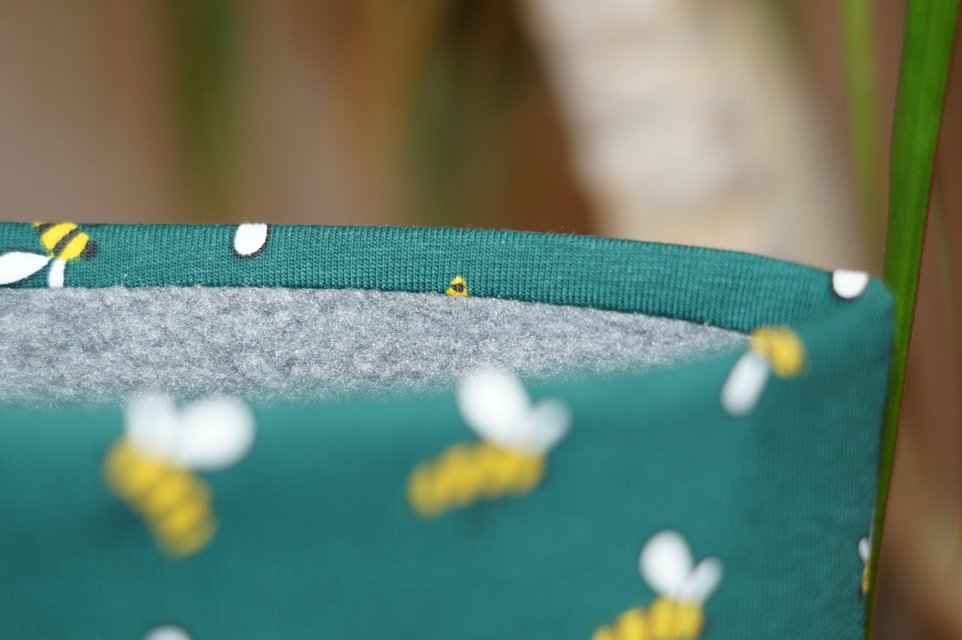 Stirnband grün Biene Kinder innen Fleece